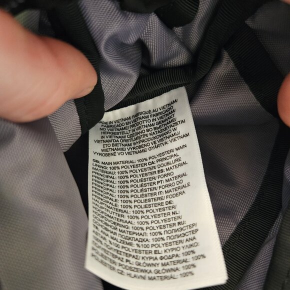 NWT North Face Jester Sling Crossbody Bag Green Black Travel Unisex - Picture 6 of 14